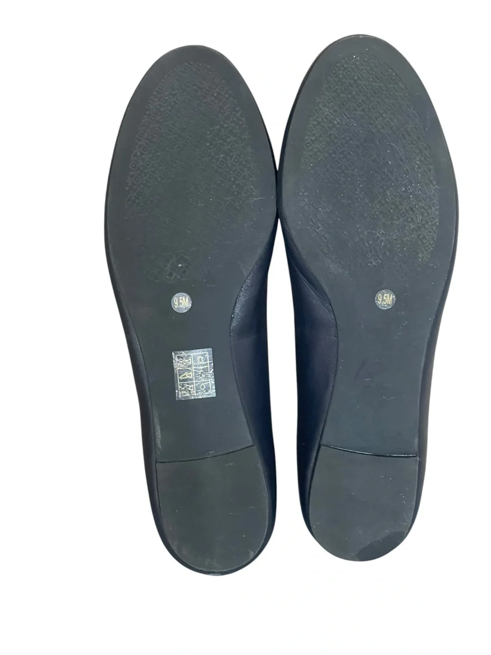 TORY BURCH ROYAL POWDER FLAT BLACK LEATH SZ